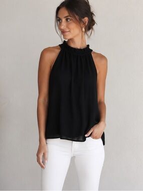 JODIFL Black Sleeveless Blouse‎